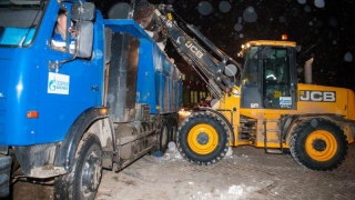 Техника ООО «Газпром трансгаз Саратов» с вечера пятницы расчищает подъезды к отдаленным сёлам Новоузенского района Техника ООО «Газпром трансгаз Саратов» с вечера пятницы расчищает подъезды к отдаленным сёлам Новоузенского района