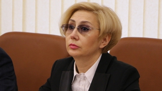 Министр Елена Щербакова осуждена за превышение должностных полномочий