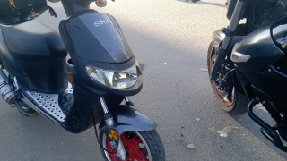 В Энгельсе столкнулись кроссовер, мопед и мотоцикл В Энгельсе столкнулись кроссовер, мопед и мотоцикл