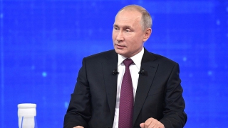 Путин потребовал исправить поставку в регионы жизненно важных лекарств
