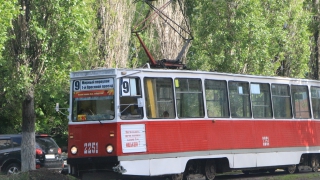 В Саратове сняли на видео «самый шумный трамвай в мире»