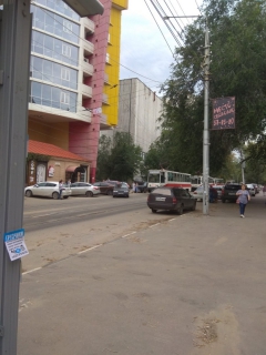 Трамваи двух маршрутов больше часа стоят из-за столкновения на путях Трамваи двух маршрутов больше часа стоят из-за столкновения на путях