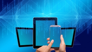 Рособрнадзор не будет запрещать мобильные телефоны в школах Рособрнадзор не будет запрещать мобильные телефоны в школах