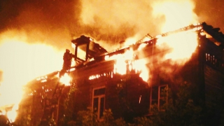 На пожаре в  центре Саратова погибли мужчина и женщина