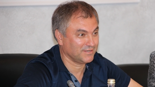 Володин потребовал пресекать мошеннические схемы с квартирами в проблемных домах Володин потребовал пресекать мошеннические схемы с квартирами в проблемных домах