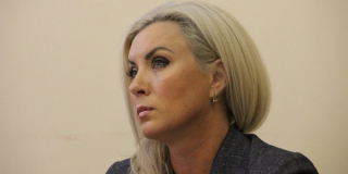 Прокуратура отказалась утверждать обвинение против чиновницы Салеевой
