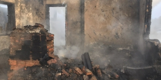 В Марксе трое мужчин заживо сгорели в частном доме