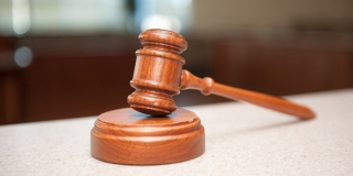 Сестра убитого балаковца не смогла отсудить миллион рублей за моральный ущерб Сестра убитого балаковца не смогла отсудить миллион рублей за моральный ущерб