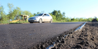 Росстат назвал саратовские дороги одними из худших в стране