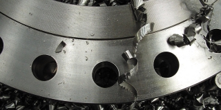 � ��������� ������ �������� ���� � ������� ������� �� 1,5 ��� ������