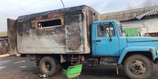 В Балашове машина коммунальщиков сгорела из-за дровяной печи в салоне