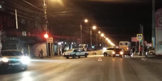 В «женском» ДТП с участием «Астры» и «Оки» пострадали 2 человека В «женском» ДТП с участием «Астры» и «Оки» пострадали 2 человека