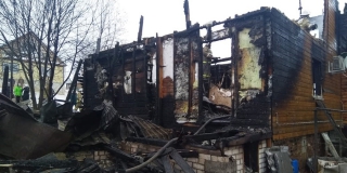 ������ ��������� ���� ������� � ������ �� ������ � ����� � ����