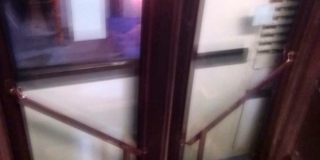 На Орджоникидзе столкнулись два автобуса и заблокировали пассажиров На Орджоникидзе столкнулись два автобуса и заблокировали пассажиров