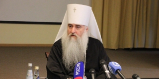 Митрополит Лонгин призвал закрепить в Конституции понятие «русский народ»