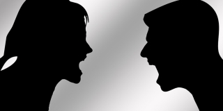 В России собираются ужесточить наказание для шумных соседей В России собираются ужесточить наказание для шумных соседей