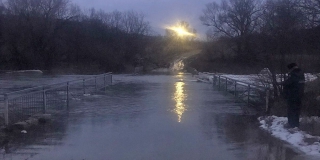 В регионе начался паводок: в Лысогорском районе закрыты 2 моста