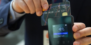 В России увеличилось количество поддельных банковских карт В России увеличилось количество поддельных банковских карт