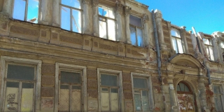 Возбуждено дело о незаконном сносе 150-летнего дома на Комсомольской