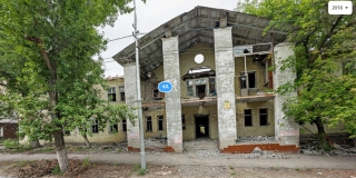 Чиновники заявили о невозможности снести руины на улице Хомяковой