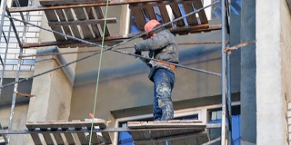 В программе капремонта домов в Саратовской области выявили нарушения на 60,5 млн