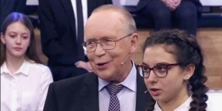 Саратовская школьница победила в телеолимпиаде «Умницы и умники» Саратовская школьница победила в телеолимпиаде «Умницы и умники»