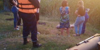 На энгельсской турбазе в озере утонула женщина