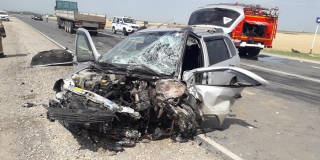 В Татищевском районе «Гранта» протаранила встречную «Калину». Двое ранены В Татищевском районе «Гранта» протаранила встречную «Калину». Двое ранены