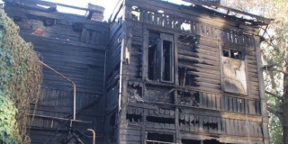 Мужчину осудят за сожжение трех человек в доме на Вольской