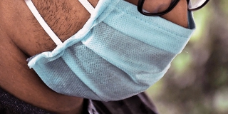 В Ленинском районе гражданина оштрафовали на 15 тысяч за отсутствие маски В Ленинском районе гражданина оштрафовали на 15 тысяч за отсутствие маски