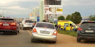 На Усть-Курдюмском шоссе женщина на «Лексусе» сбила мальчика