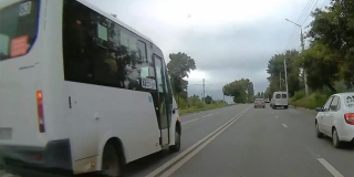 Автоинспекторы нашли «шумахера» на маршрутке с Политехнической и наказали Автоинспекторы нашли «шумахера» на маршрутке с Политехнической и наказали