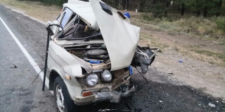 Под Татищевом на трассе водитель «ВАЗа» погиб в столкновении с фурой Под Татищевом на трассе водитель «ВАЗа» погиб в столкновении с фурой