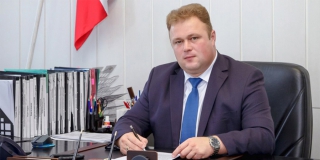 Обвиняемый во взятке глава Калининского района ушел в отставку