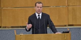 Медведев призвал лицензировать учреждения для наркоманов и престарелых Медведев призвал лицензировать учреждения для наркоманов и престарелых