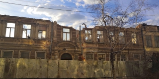 Варварски разрушенное здание на Комсомольской признали объектом культурного наследия