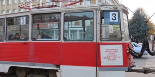 Движение трамваев маршрута №3 остановлено из-за ремонта рельсов