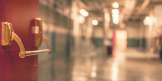 В Саратовской области от коронавируса умерли пожилые мужчина и женщина В Саратовской области от коронавируса умерли пожилые мужчина и женщина