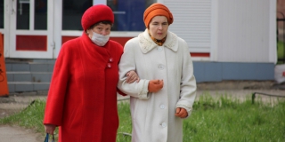 В Саратовской области продлен режим самоизоляции для пожилых граждан