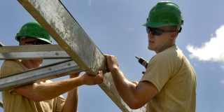 �� ������ ������� � ������ ������������� ������� �������� �� ������ � �������������