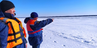 В Вольске двое детей провалились под лед и утонули