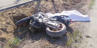 Полиция ищет очевидцев смертельного ДТП с мотоциклистом на Зерновой Полиция ищет очевидцев смертельного ДТП с мотоциклистом на Зерновой