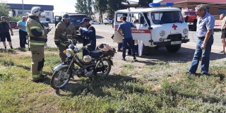 В Ершове разбился 90-летний водитель мопеда В Ершове разбился 90-летний водитель мопеда