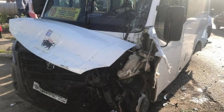 Мэрия о ДТП с маршруткой на Танкистов: У грузовика отказали тормоза Мэрия о ДТП с маршруткой на Танкистов: У грузовика отказали тормоза