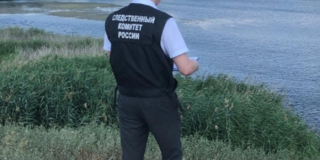 В Новоузенске отдыхающие обнаружили в реке труп неизвестного