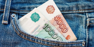 Средняя зарплата за май у саратовцев превысила 37 тысяч рублей
