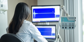 В Саратовской области обновлен антирекорд по смертям от COVID. 20 случаев за сутки В Саратовской области обновлен антирекорд по смертям от COVID. 20 случаев за сутки