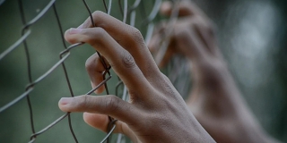 Наркомана с улицы Чапаева посадили за хранение огнестрельного оружия Наркомана с улицы Чапаева посадили за хранение огнестрельного оружия