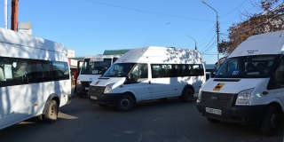 В Энгельсе перевозчики объявили о росте тарифов в автобусах и передумали