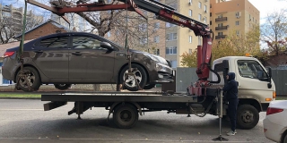 В Саратове почти 600 машин эвакуировали из-за неправильной парковки В Саратове почти 600 машин эвакуировали из-за неправильной парковки